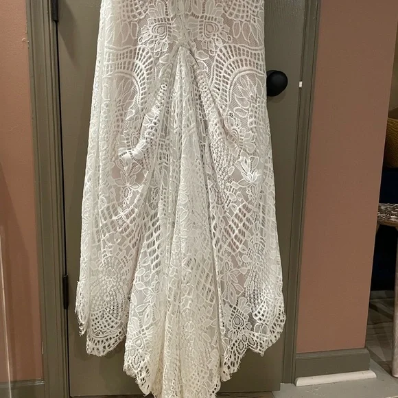 BHLDN odalis gown - Picture 8 of 16